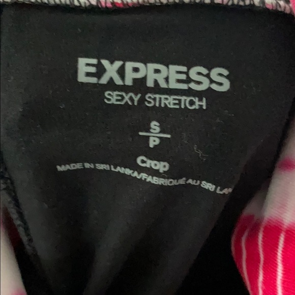 Fold over waistband Crop - Picture 2 of 2